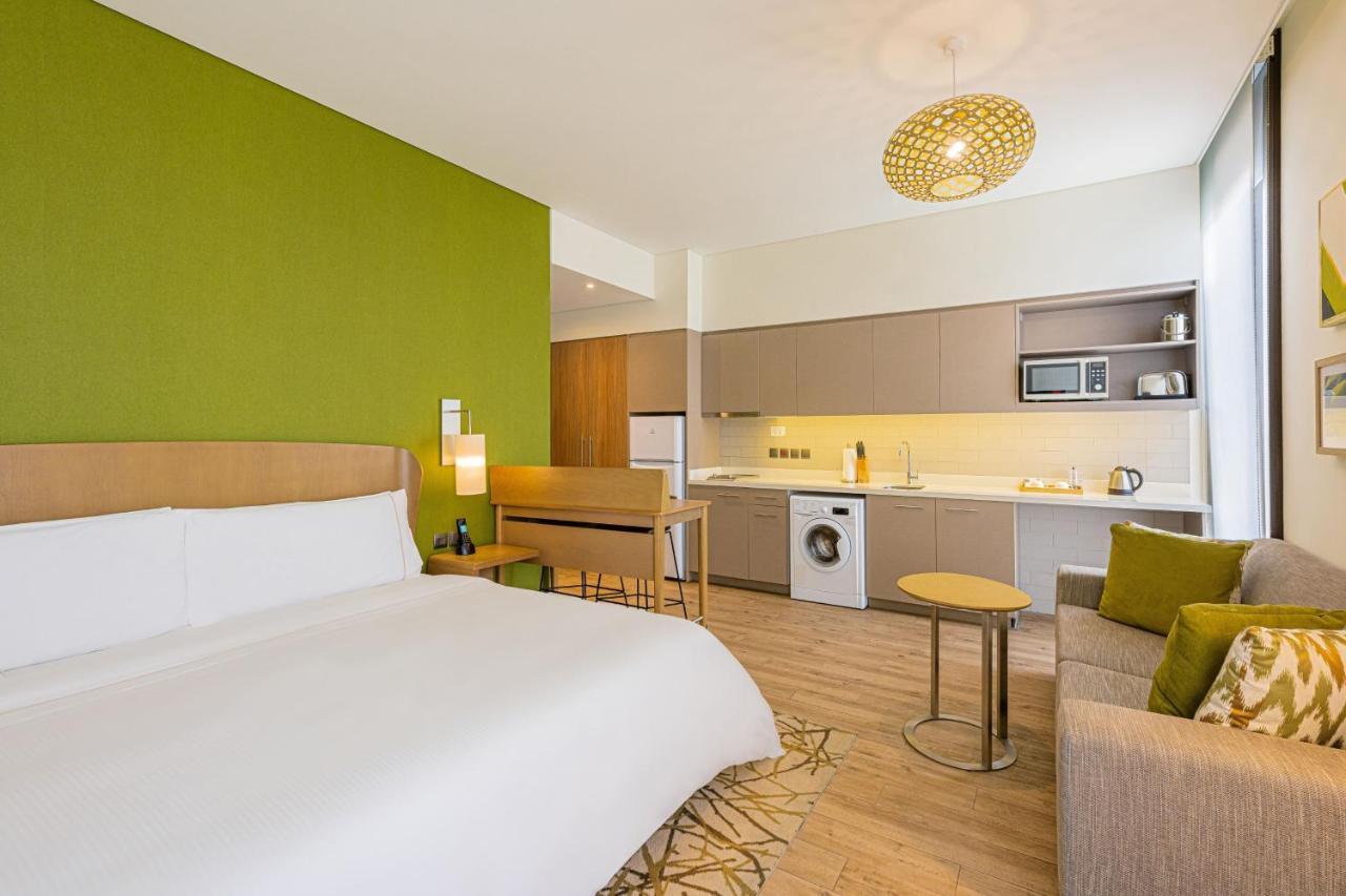 Superior Studio Apartment – King Bed